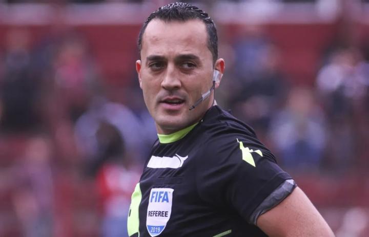 Fernando Espinoza será el árbitro del partido de Unión