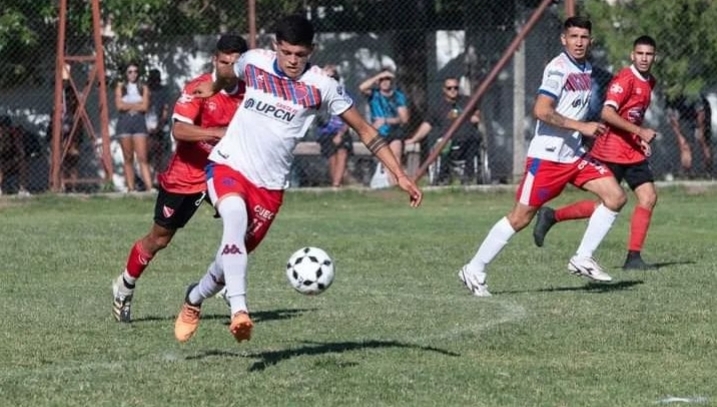 Ascenso liguista: Vecinal Gálvez visitará a Los Juveniles, en Santa Rosa de Calchines