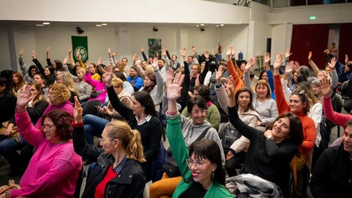 Los docentes particulares también aceptaron la propuesta gubernamental