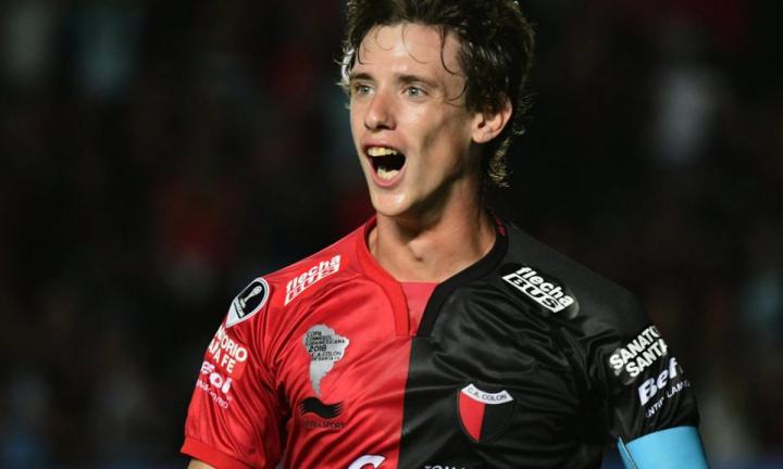 Germán Conti llegó a Santa Fe y está tarde firma su contrato 