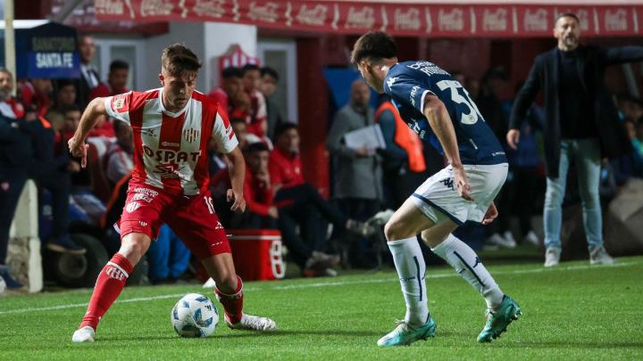 Unión tuvo un mejor complemento y empató 1-1 con Racing