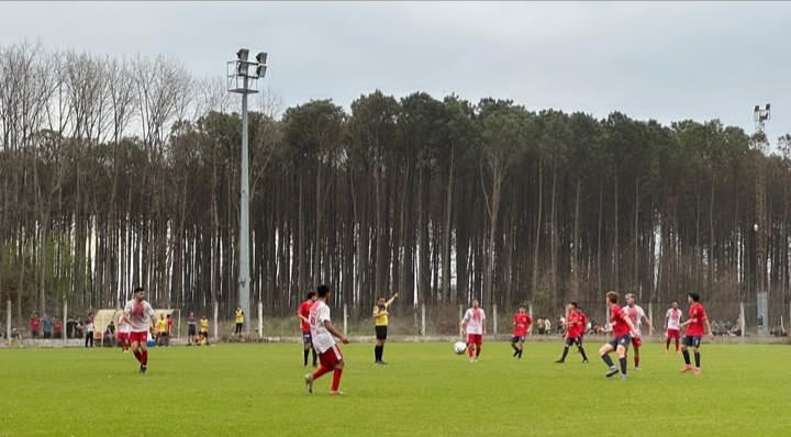 Liga santafesina: Debut de Independiente con derrota ante Ateneo Inmaculada 