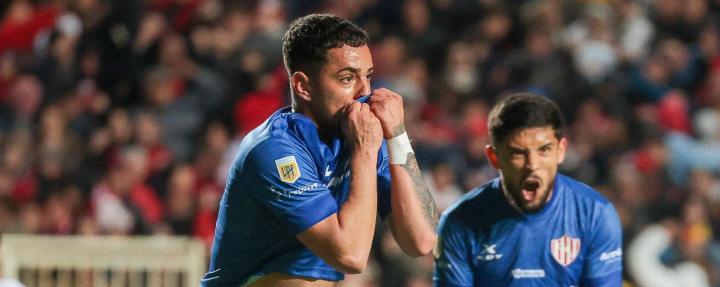 Desde las 18:30, Unión recibe a Godoy Cruz en busca de seguir sumando