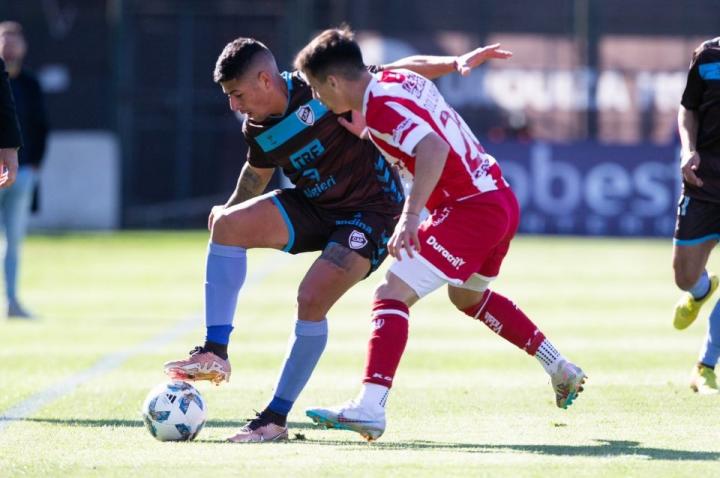 Unión jugó mal y perdió 1-0 frente a Platense