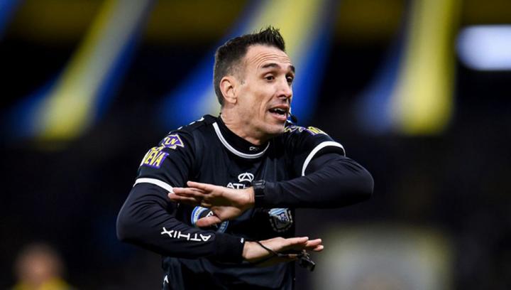 Pablo Dóvalo será el árbitro del partido de Colón