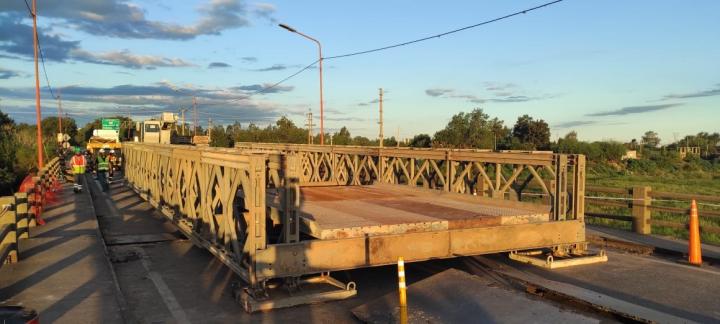 Vialidad continúa mañana los trabajos del armado del puente Bailey sobre el Carretero