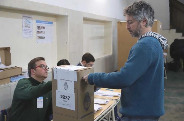 ¿Cómo quedaron agrupados los partidos políticos tras el cierre de alianzas?