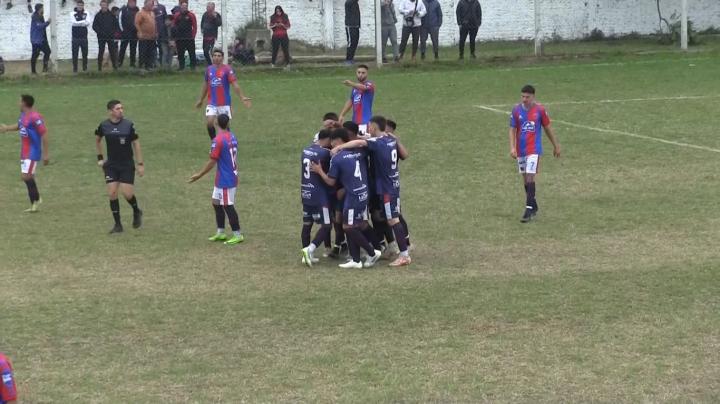 Primera Liguista: Independiente ganó y mantiene tres victorias al hilo