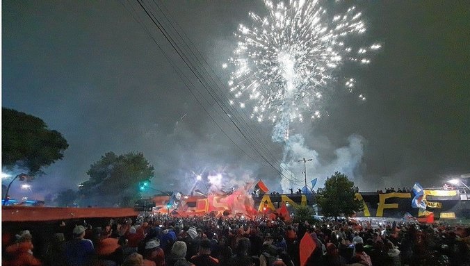 Colón celebró sus 119 años de vida