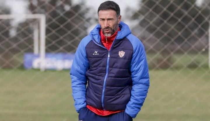 Kily González define el equipo que visitará a Instituto
