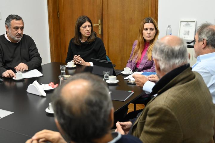 Clara García y Lionella Cattalini impulsan un proyecto para priorizar el “Compre Santafesino” en defensa de la producción y el trabajo local