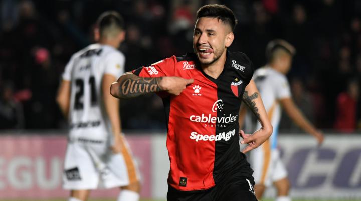 Tomás Sandoval se va de Colón