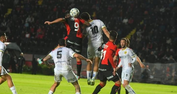 Colón y un empate que le costó caro