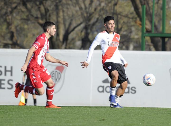 Derrotas para la reserva de Colón y Unión 