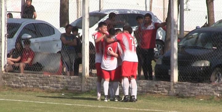 Primera Liguista: Independiente le ganó 2-1 a Vecinal Gálvez