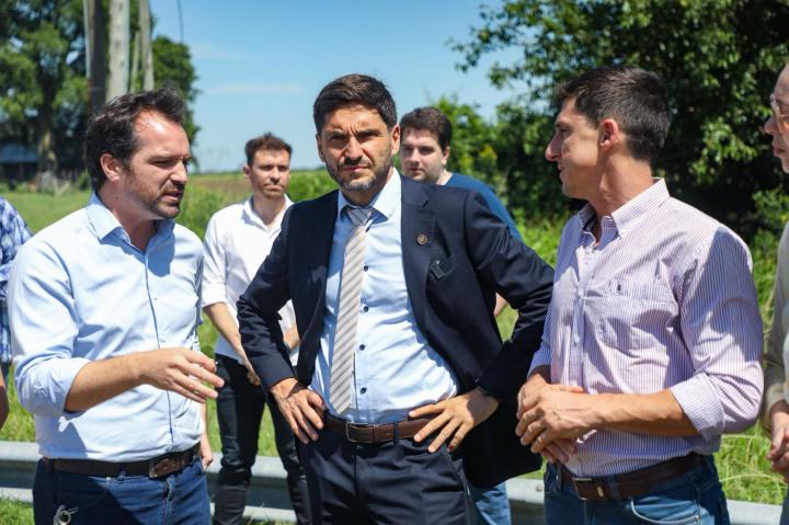 Pullaro recorrió la repavimentación del acceso norte a Santo Tomé que demandó más de $ 1200 millones de inversión provincial 