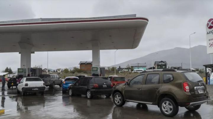 El Gobierno autorizó un nuevo aumento en combustibles