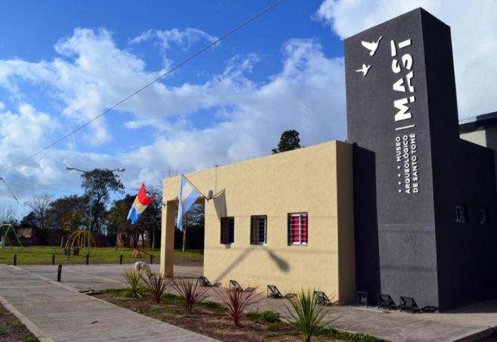 Muestra anual del “Taller Experimental de Cerámica para niños”