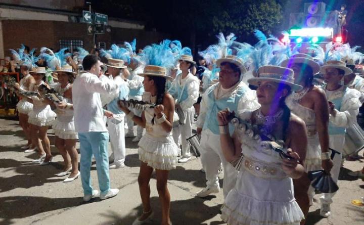 Este domingo continúan los Corsos de Carnaval 2025 en Santo Tomé