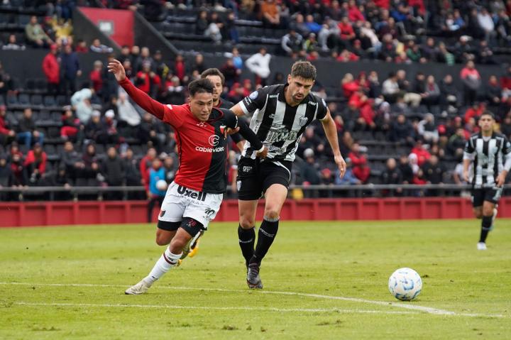 Colón y otra floja actuación en el Brigadier López