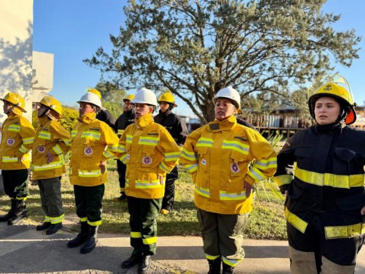 Tras dos décadas resurge Bomberos Voluntarios Santo Tomé