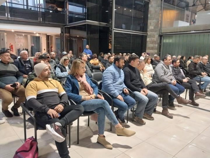 Festram aceptó la propuesta salarial formulada por los intendentes y presidentes comunales