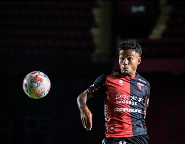 Wilson Morelo tiene solamente una distensión 