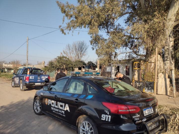Allanan un domicilio de calle 13 de diciembre al 4.700 y recuperan una moto robada