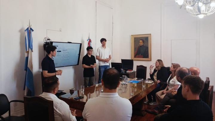 Presentaron a la Ministra de Salud, el proyecto InfectoSys