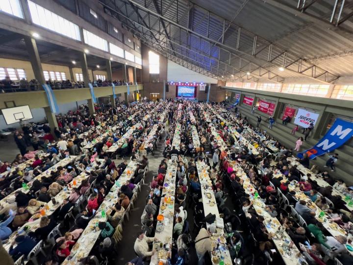 El encuentro convocó a más de 1.500 personas 