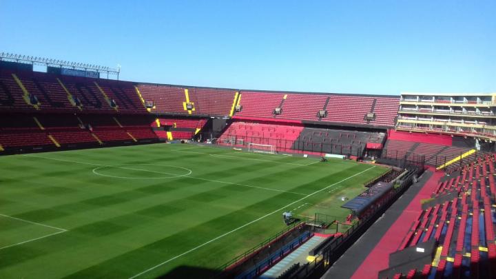 Se demora regreso del público al fútbol: Gobierno y AFA volverán a reunirse