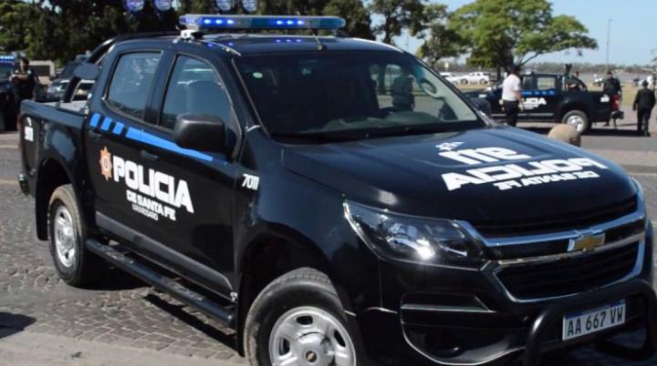 Dos hombres de 28 y 26 años ingresaron al Hospital Cullen con heridas de arma de fuego
