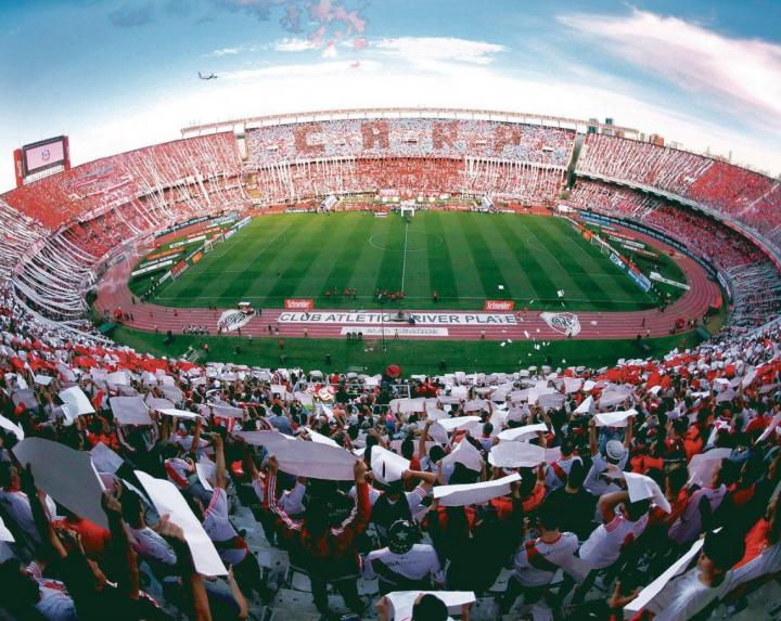 Confirmado: Vuelve el público a los estadios 
